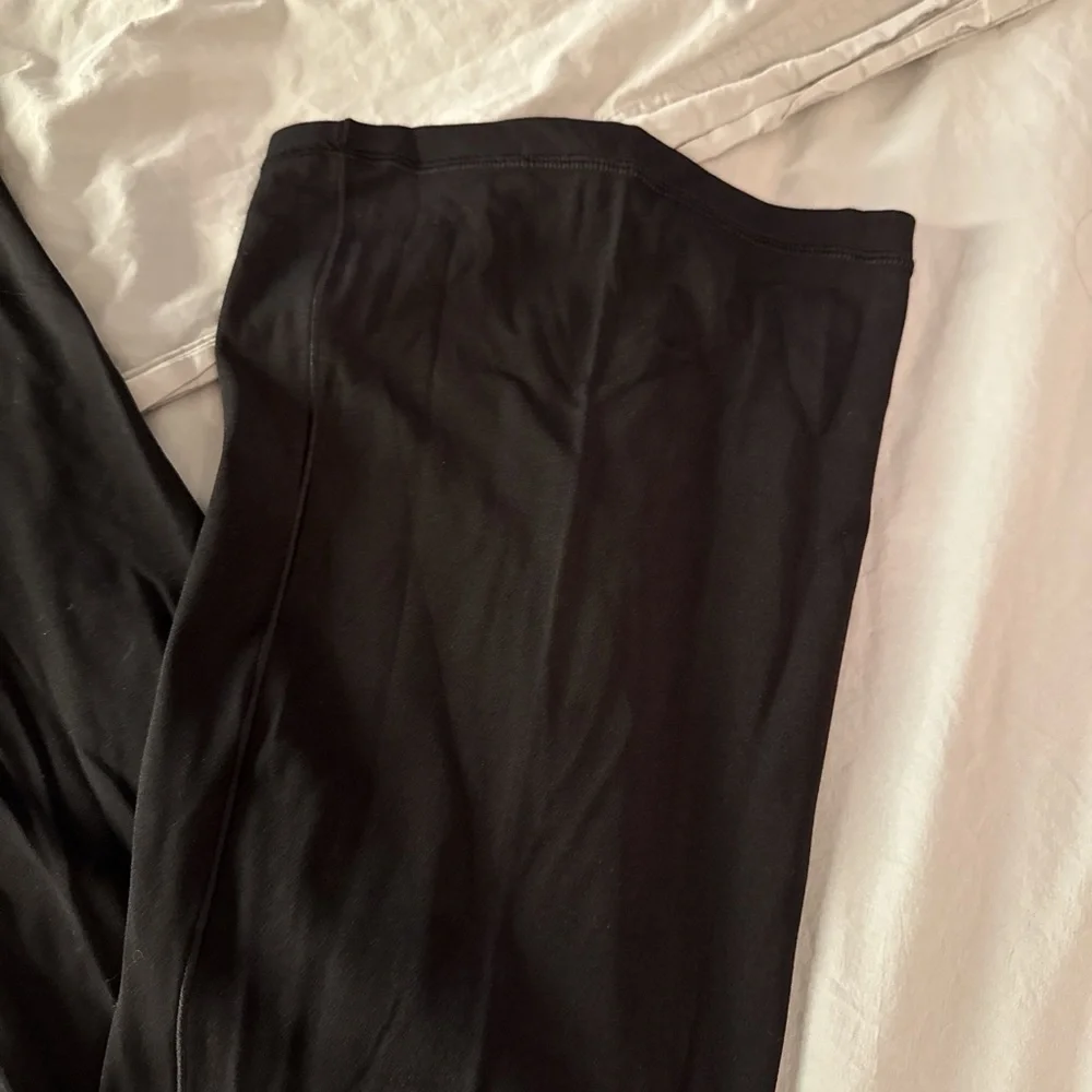 Aerie Black Flared Leggings - Picture 8 of 8